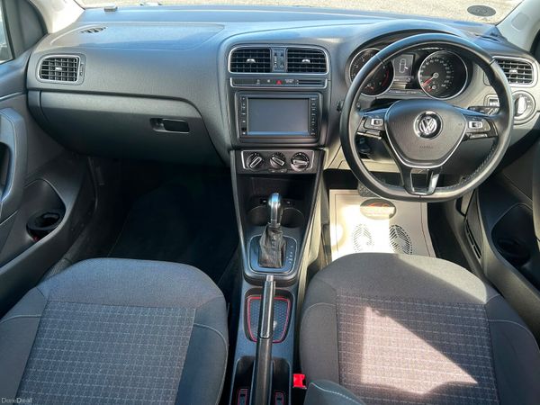 VOLKSWAGEN POLO 2015 AUTOMATIC 389815724