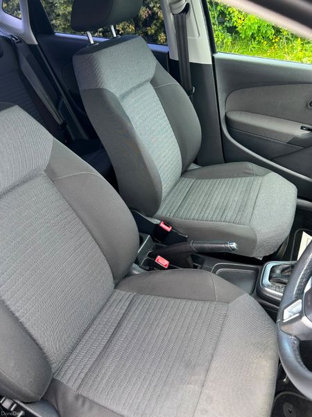 VOLKSWAGEN POLO 2013 AUTOMATIC 389835096