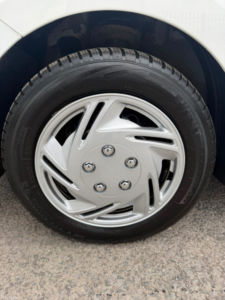 Hyundai i10 2019 CLASSIC 1.0 NCT 02-27 389940766