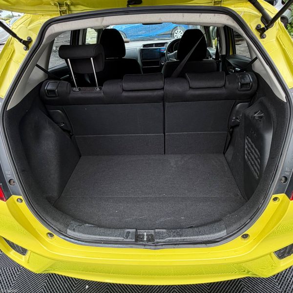 Honda Fit 2015 Low Low Mileage 389946898
