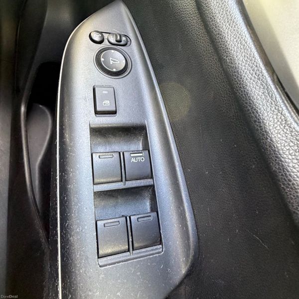 Honda Fit 2015 Low Low Mileage 389946920