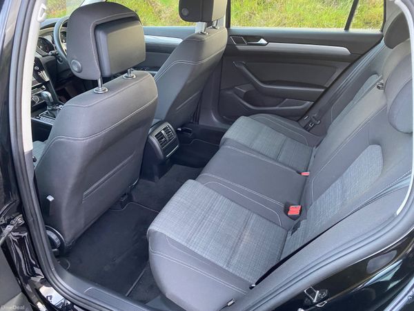 Volkswagen Passat 2020    150 Bhp 389947448