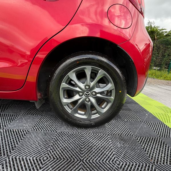 MAZDA DEMIO LEATHER EDITION 389953438