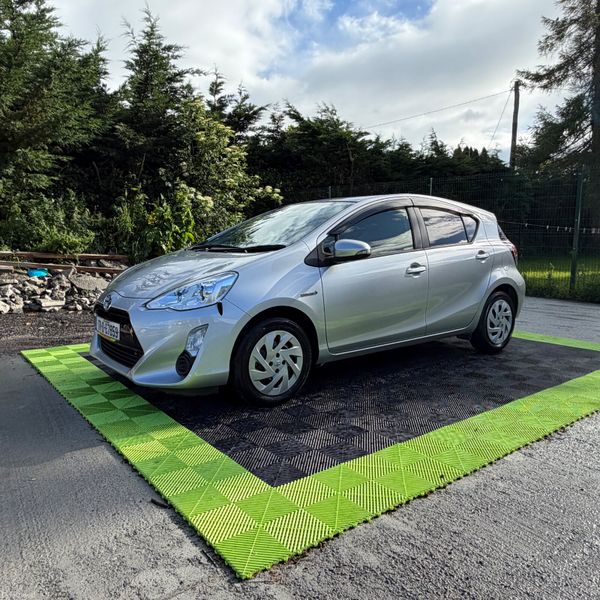 Toyota Aqua 2017 Low Mileage 389954586