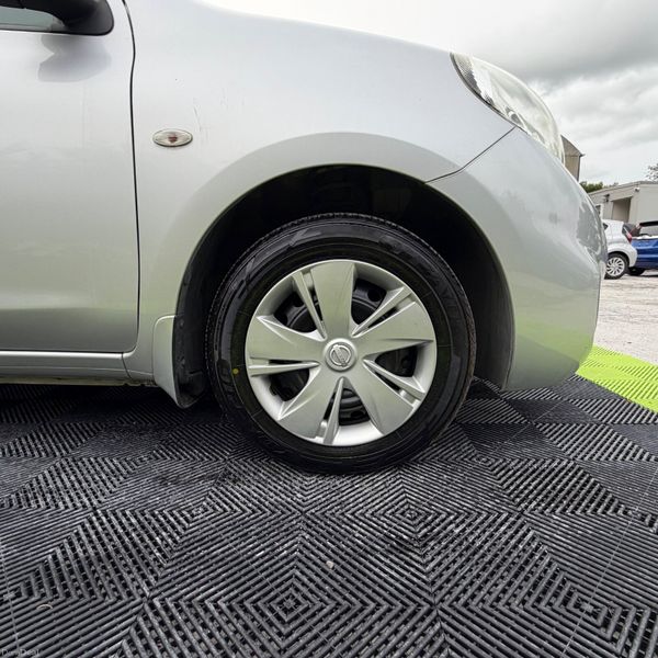 Nissan March 2017 389955624