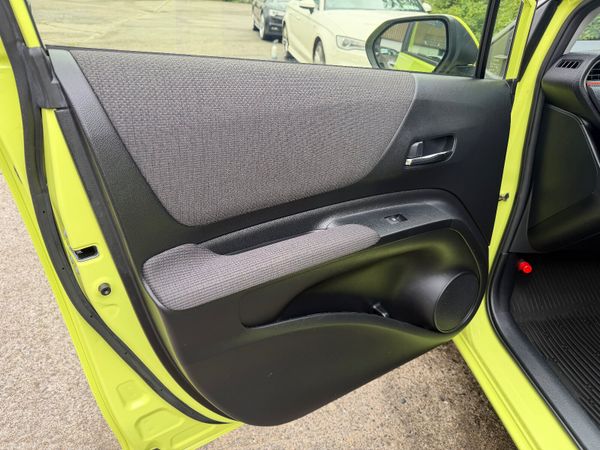 Toyota Sienta 1.5 Hybrid Auto Powersliding Doors 389959138