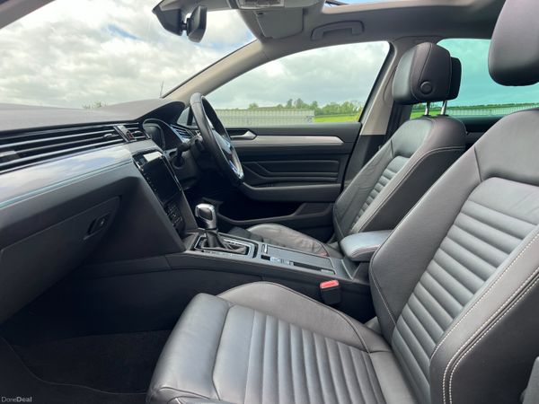 2021 (212) Volkswagen Passat GTE Advance 1.4 PHEV 389973150