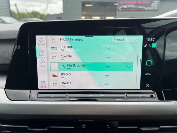 2022 Volkswagen Golf Life 2.0 TDI 389973356
