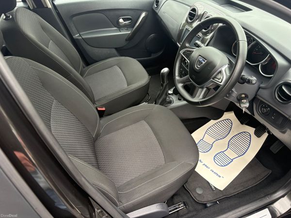 Dacia Sandero 389983418