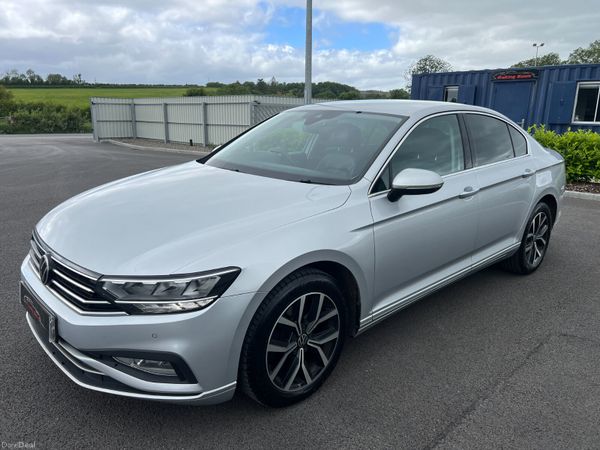 2020 (202) Volkswagen Passat SEL 2.0 TDI Automatic 389986478