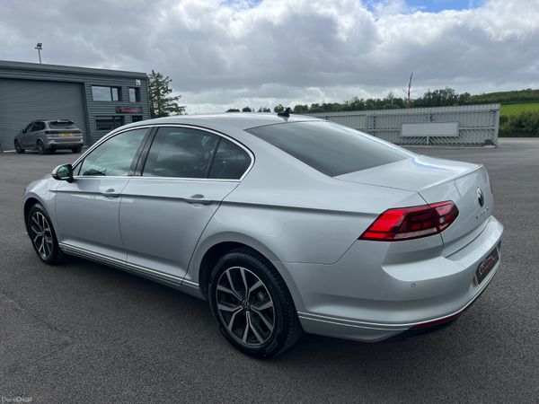 2020 (202) Volkswagen Passat SEL 2.0 TDI Automatic 389986486