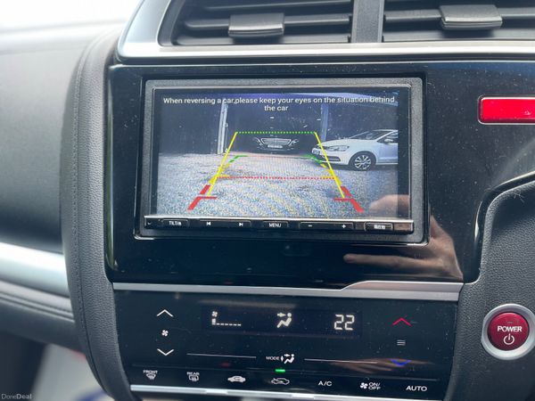 151 Honda Fit Hybrid | Reverse Camera 389987290