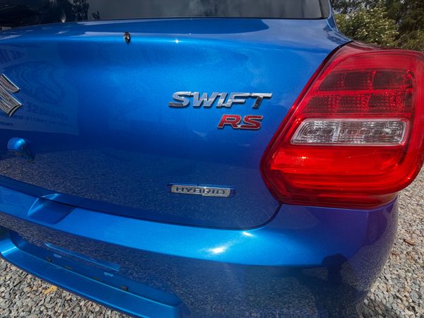 Suzuki Swift 2017 389998840
