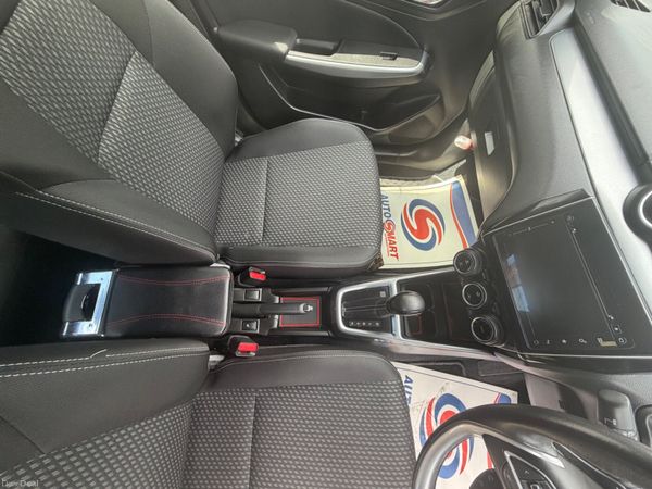 Suzuki Swift 2017 389998852