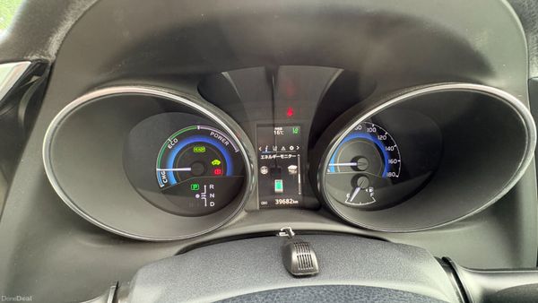 Toyota Auris 1.8 Hybrid 2016 389904218