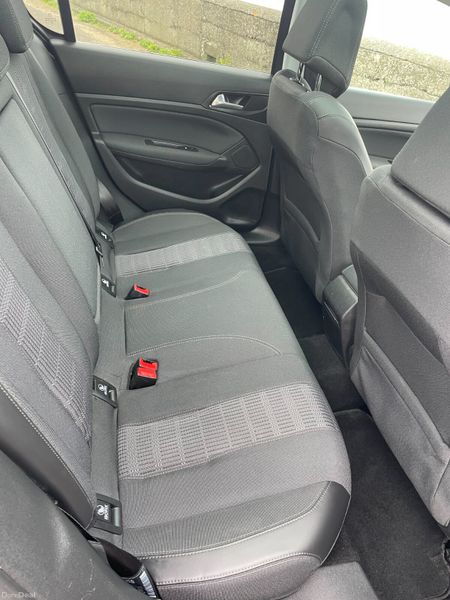 182 Peugeot 308.. Huge Spec.. NCT 07/28.. Warranty 389930996