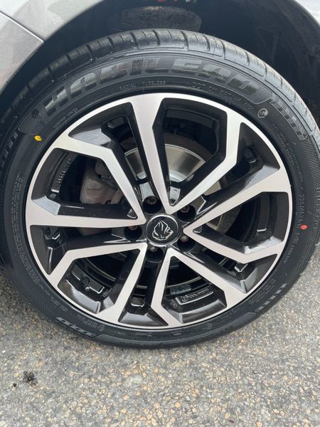 182 Peugeot 308.. Huge Spec.. NCT 07/28.. Warranty 389930910