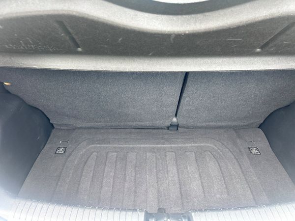 2018 HYUNDAI I10 1.0 PETROL DELUXE 389937662