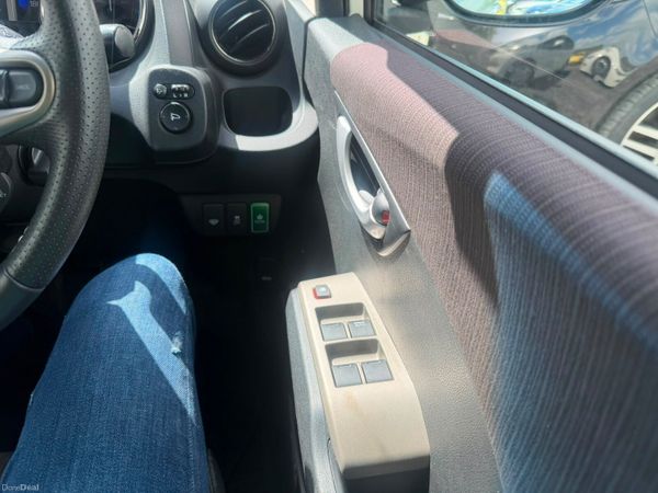 13 HONDA FIT HYBRID LEATHER 390056688