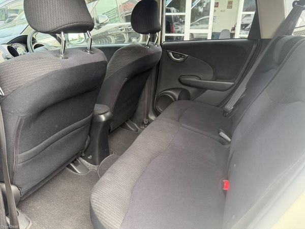 12 HONDA FIT HYBRID 1.3 390056932