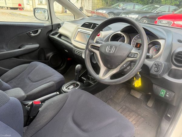 12 HONDA FIT HYBRID 1.3 390056936