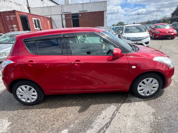 2013 Suzuki Swift, 5 of 14