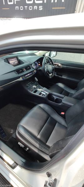 2016 Lexus CT200- lowest milage in market 390065344