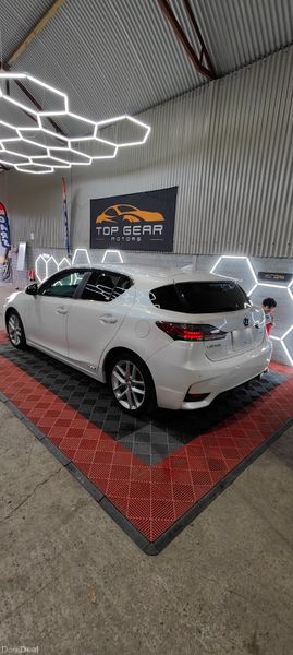 2016 Lexus CT200- lowest milage in market 390065346