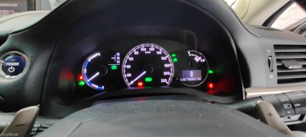 2016 Lexus CT200- lowest milage in market 390065316