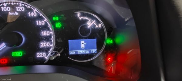 2016 Lexus CT200- lowest milage in market 390065322