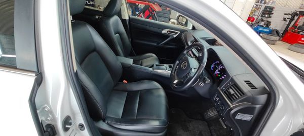 2016 Lexus CT200- lowest milage in market 390065328