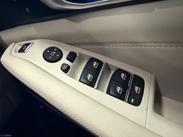 221 BMW X5 45E M-Sport 390079746