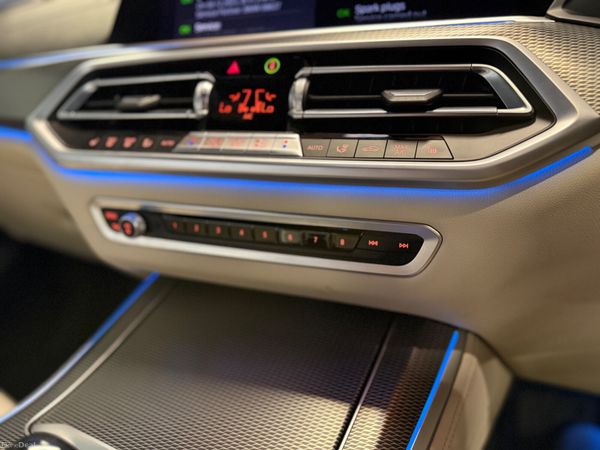 221 BMW X5 45E M-Sport 390079734