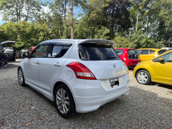 Suzuki Swift 2015 low Milage 390000558