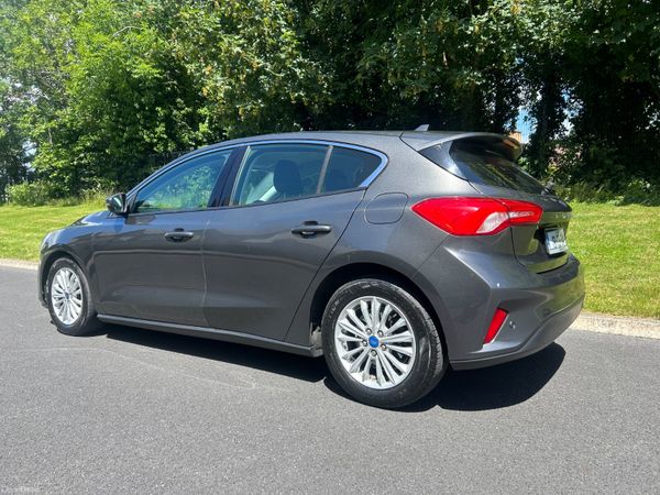 Ford Focus 2019(NCT 09/28 TAX 02/27) 390017450