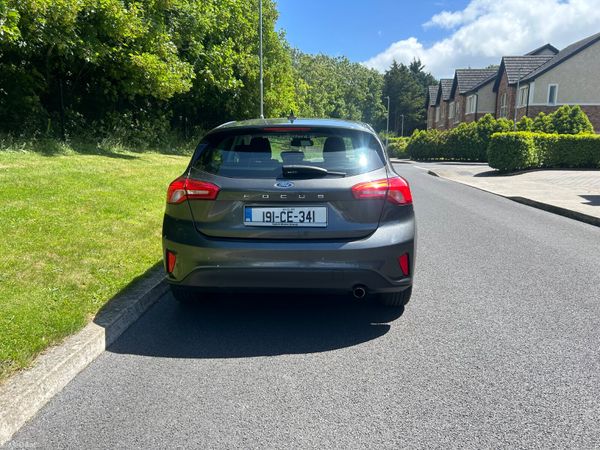 Ford Focus 2019(NCT 09/28 TAX 02/27) 390017420