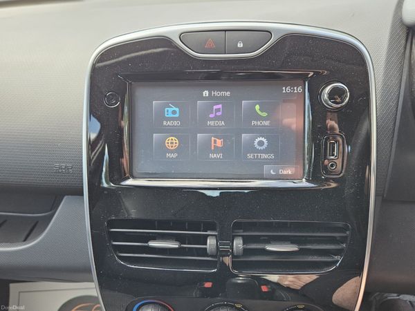 RENAULT CLIO DYNAMIQUE S NAV MODEL 390020568