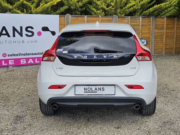 VOLVO V40 D4 2.0 DIESEL D4 AUTO NEW NCT 390021956