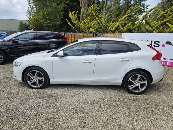 VOLVO V40 D4 2.0 DIESEL D4 AUTO NEW NCT 390021976