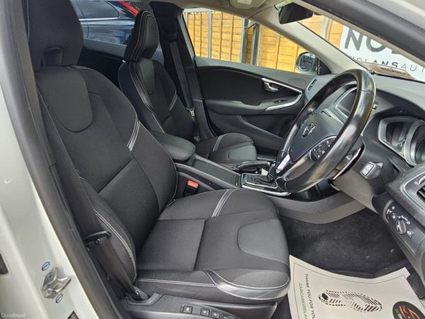VOLVO V40 D4 2.0 DIESEL D4 AUTO NEW NCT 390022010