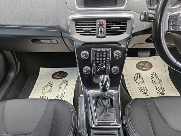 VOLVO V40 D4 2.0 DIESEL D4 AUTO NEW NCT 390022028
