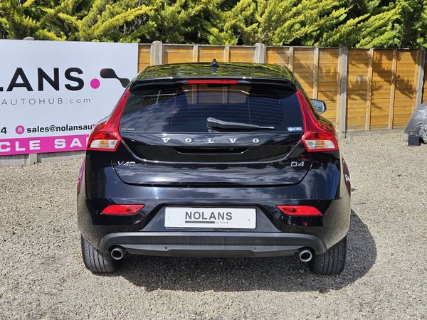 VOLVO V40 D4 AUTO DIESEL NEW NCT 390027258