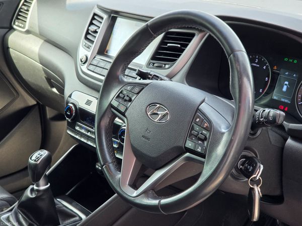 HYUNDAI  TUSCON 2017 HIGH SPEC EXECUTIVE MODEL 390163180