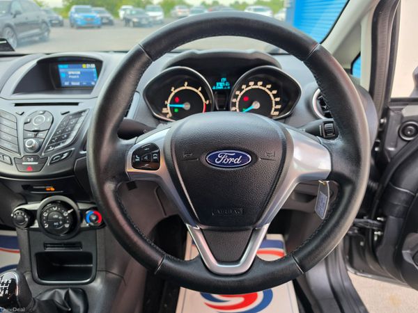 Ford Fiesta 2017 390165206