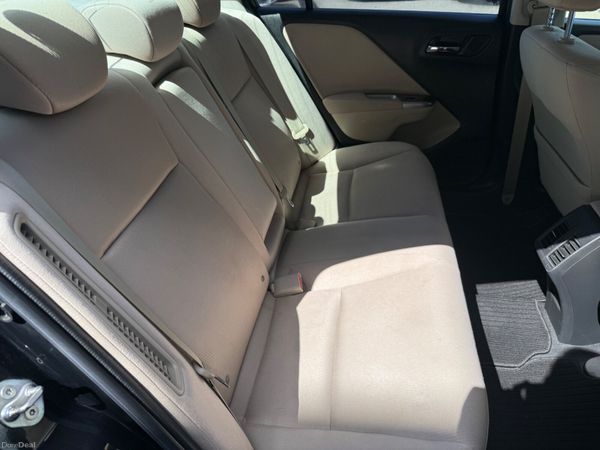 2015 Honda Grace 1.5 Petrol Hybrid Automatic 390166556