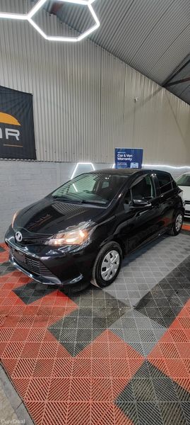 152 Toyota Yaris/ Vitz 1.3 Petrol Automatic 390198586