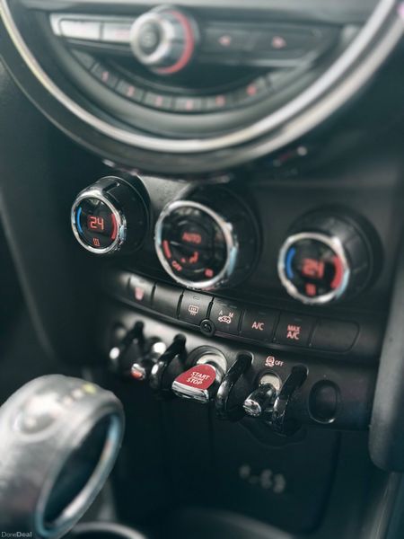 2015 Mini Cooper Auto | 81,000 KM | AUTO 390109788