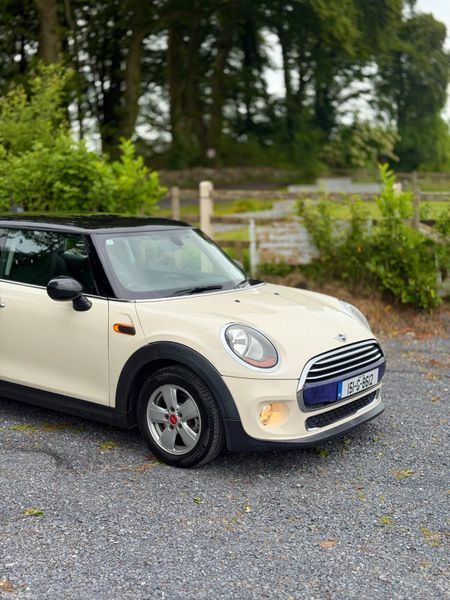 2015 Mini Cooper Auto | 81,000 KM | AUTO 390109792
