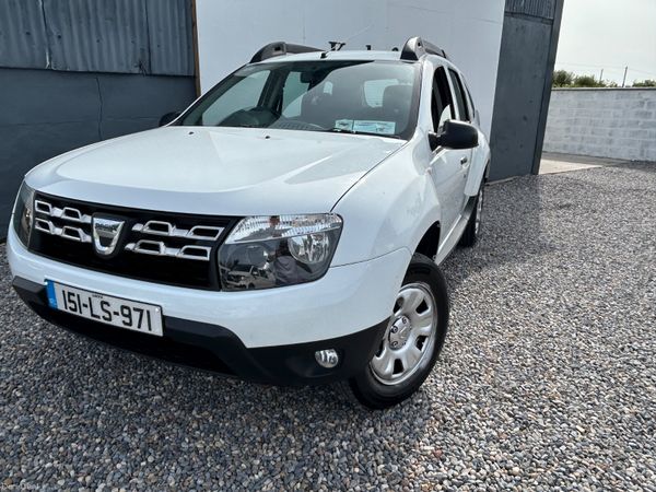 Dacia Duster 2015 390122156