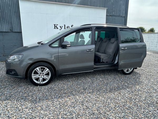 SEAT Alhambra 2014 (7 Seater ) 390122796